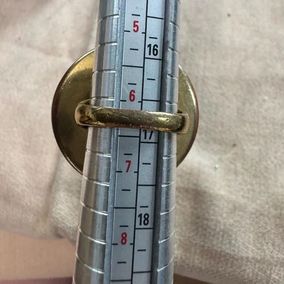 Kate Spade Rhinestone Dome Cocktail Ring - Picture 5 of 12